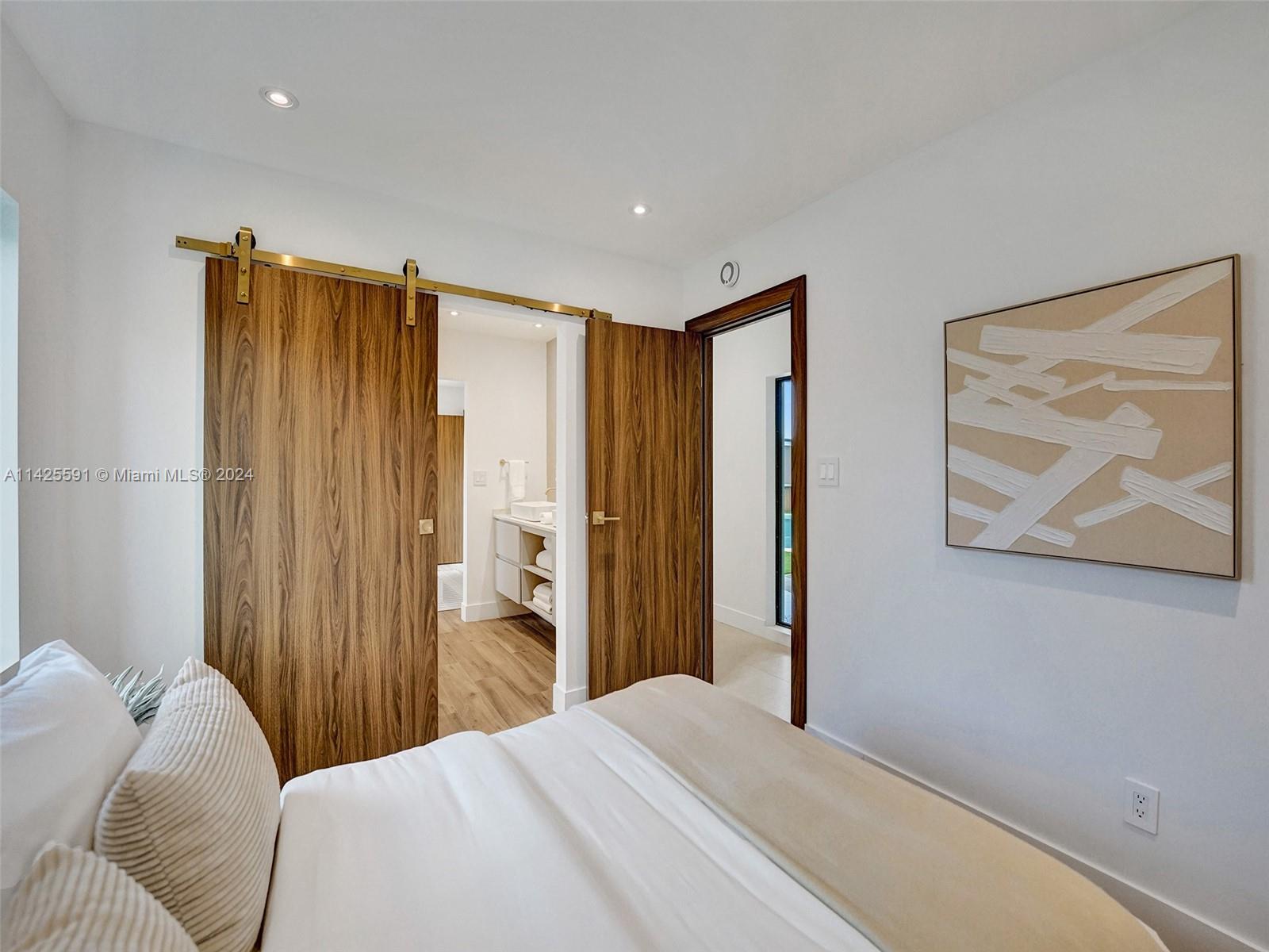 HIGHLAND WOODS SEC 4 - Residential