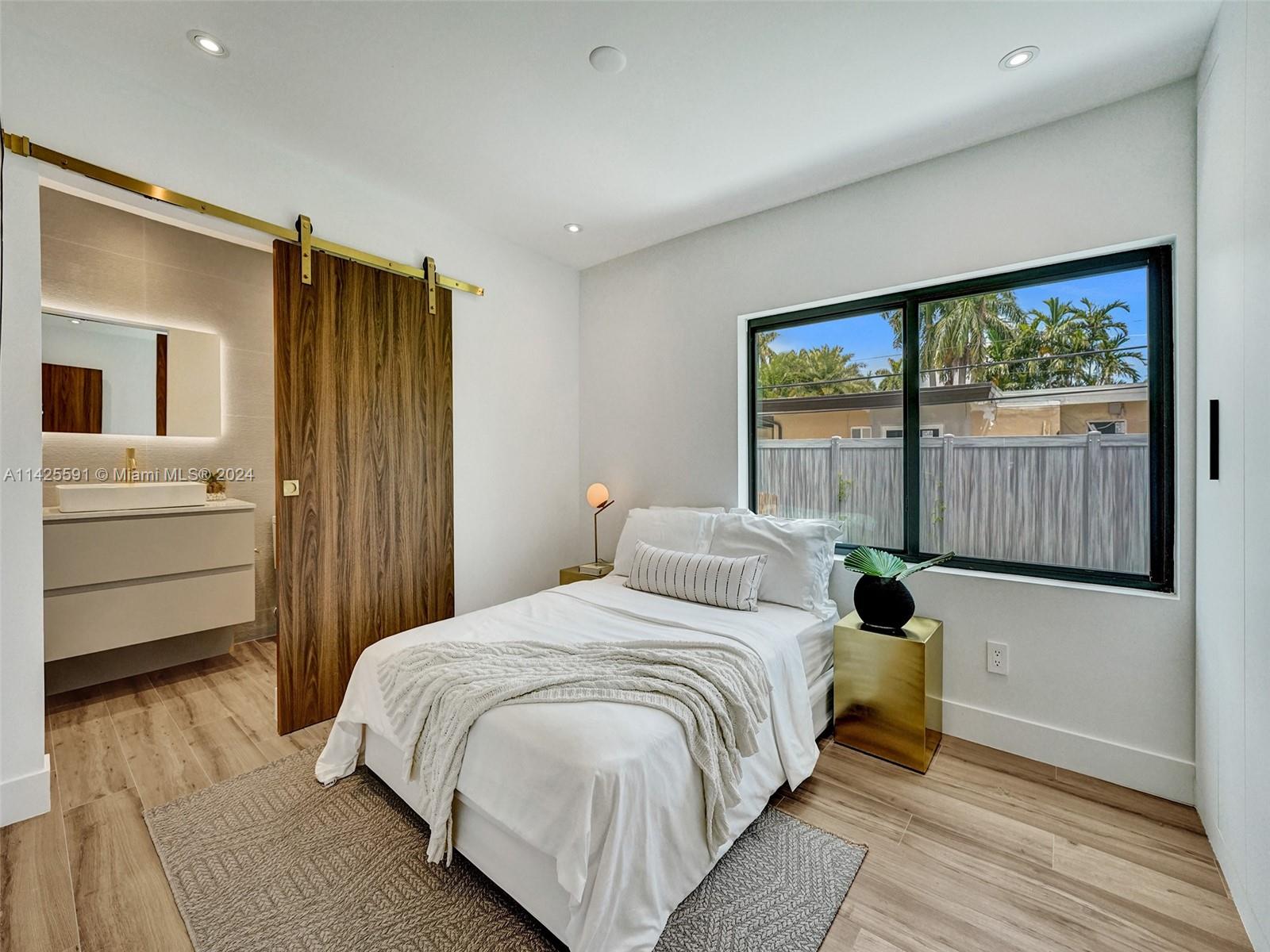 HIGHLAND WOODS SEC 4 - Residential