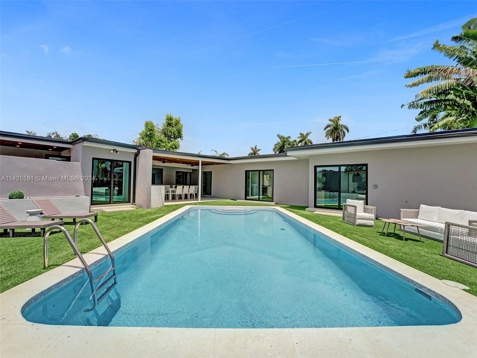 HIGHLAND WOODS SEC 4 - Residential