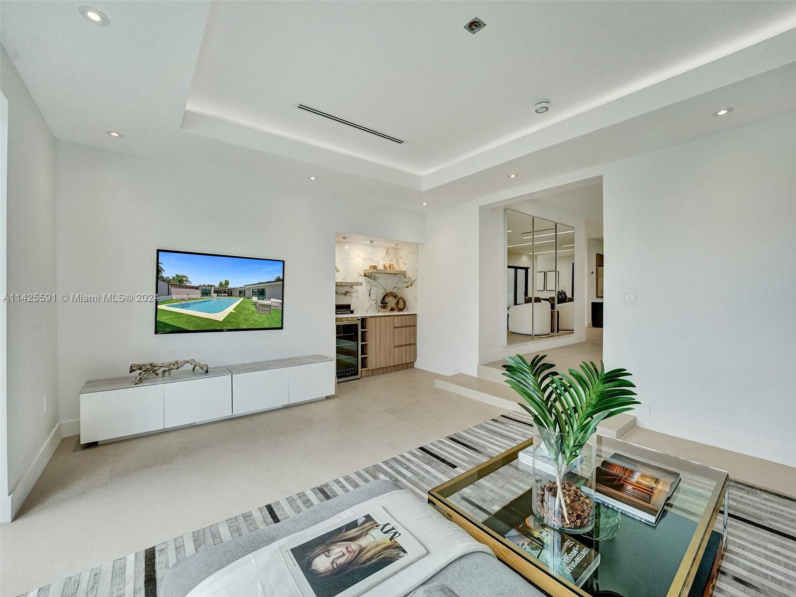 HIGHLAND WOODS SEC 4 - Residential