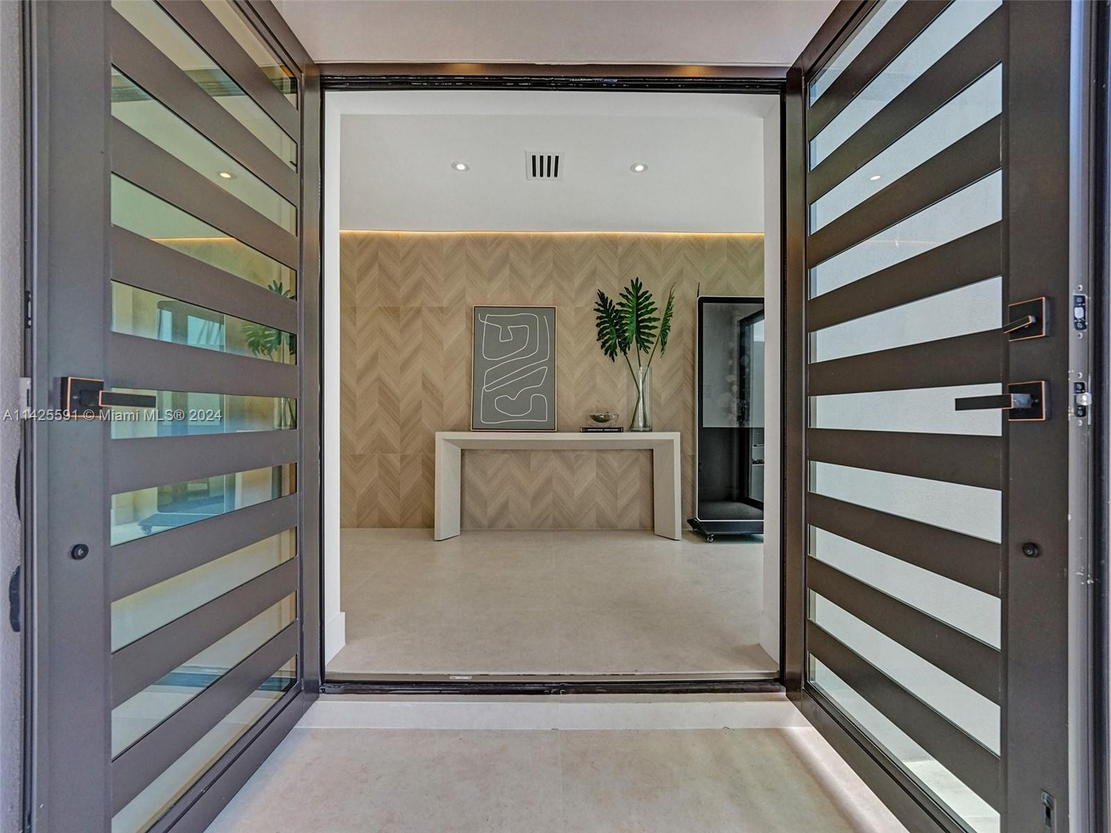 HIGHLAND WOODS SEC 4 - Residential