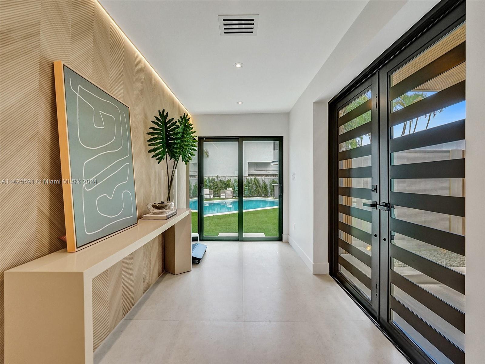 HIGHLAND WOODS SEC 4 - Residential