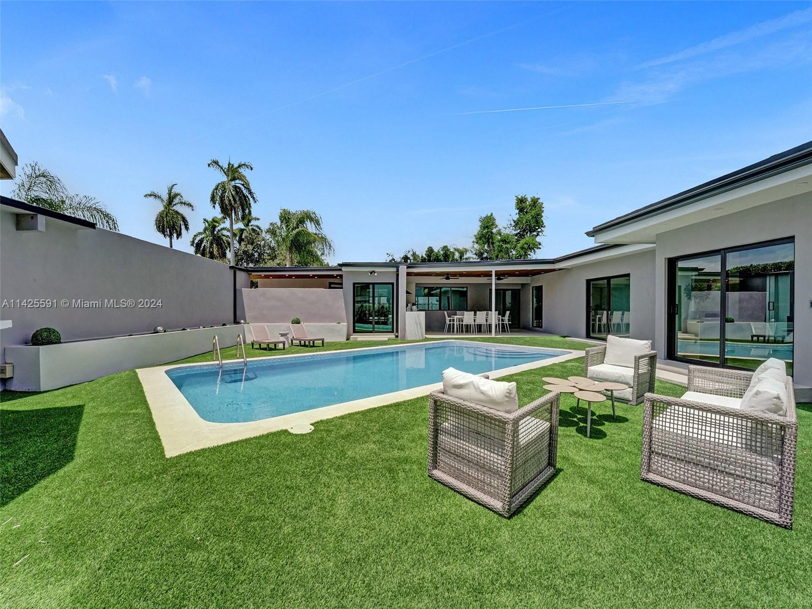 HIGHLAND WOODS SEC 4 - Residential