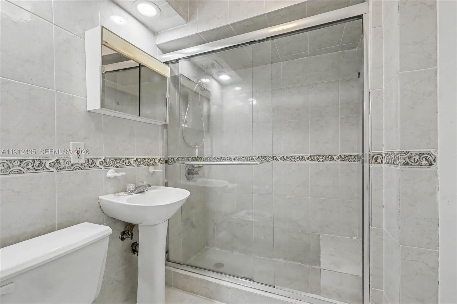 SCHENLEY PARK SEC 2 - Residential