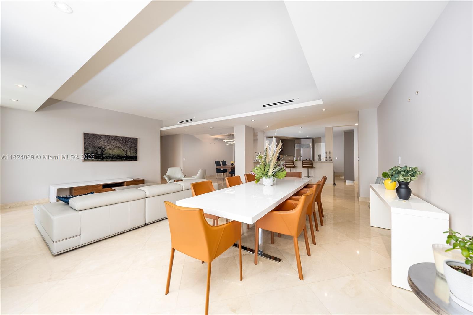 9559 Collins Ave SPH-G