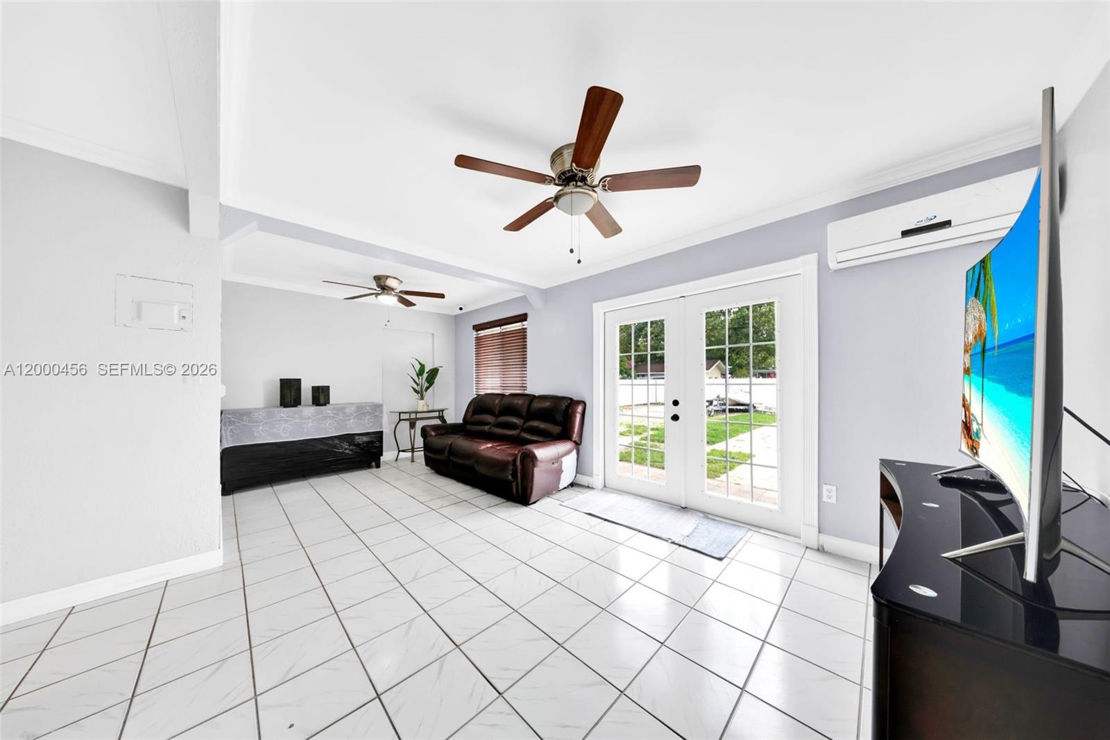 THE TROPICS AMD - Residential