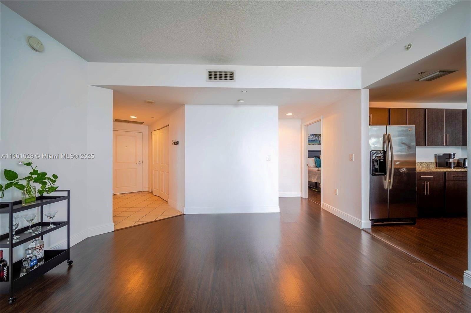 VUE AT BRICKELL CONDO - Residential