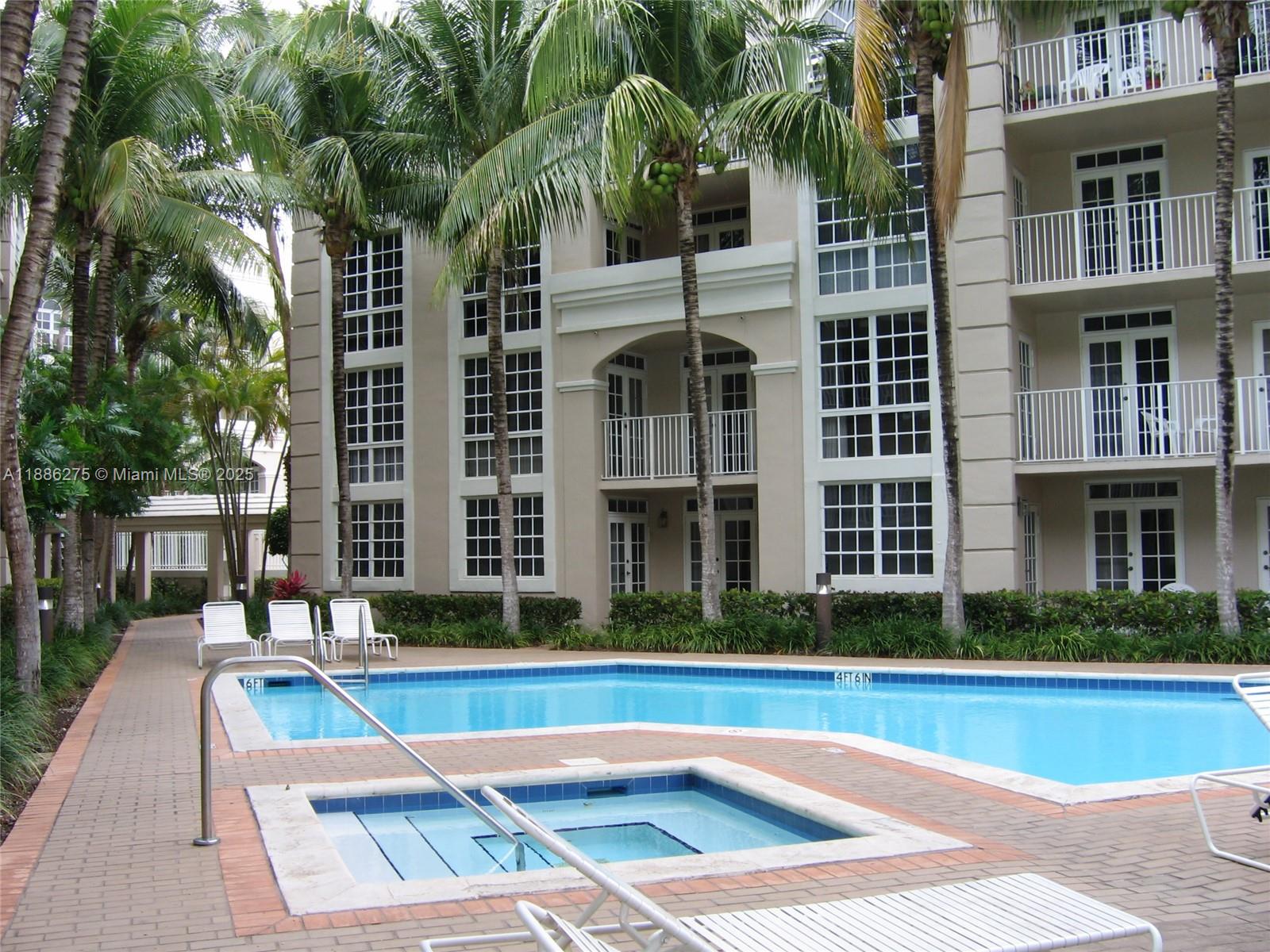 UNIVERSITY INN CONDO - Residential