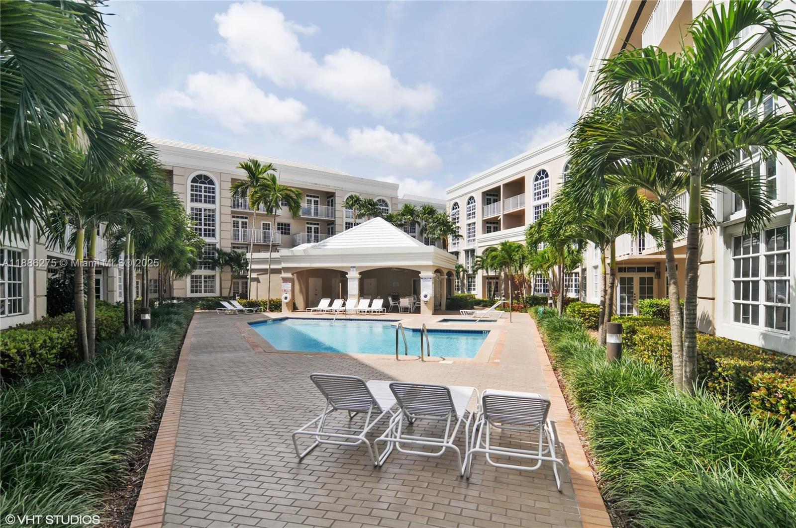 UNIVERSITY INN CONDO - Residential