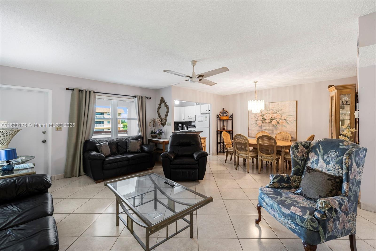 BEVERLY HILLS CONDO NUMBE - Residential