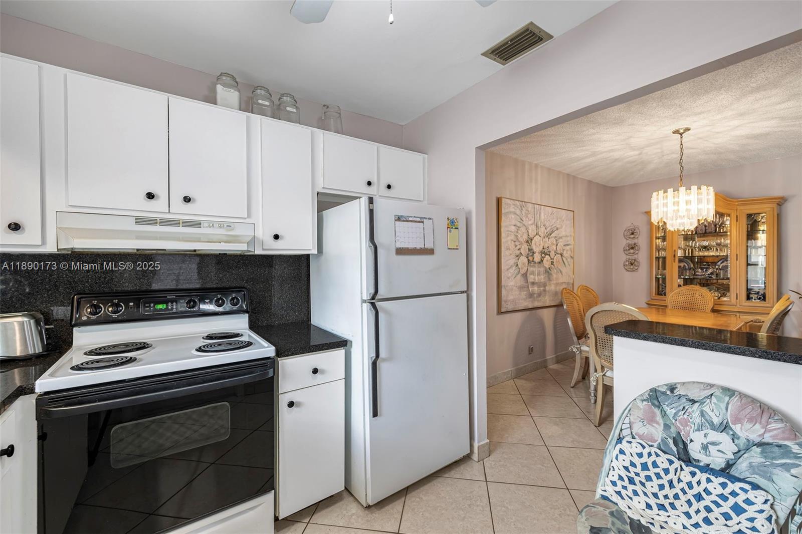 BEVERLY HILLS CONDO NUMBE - Residential