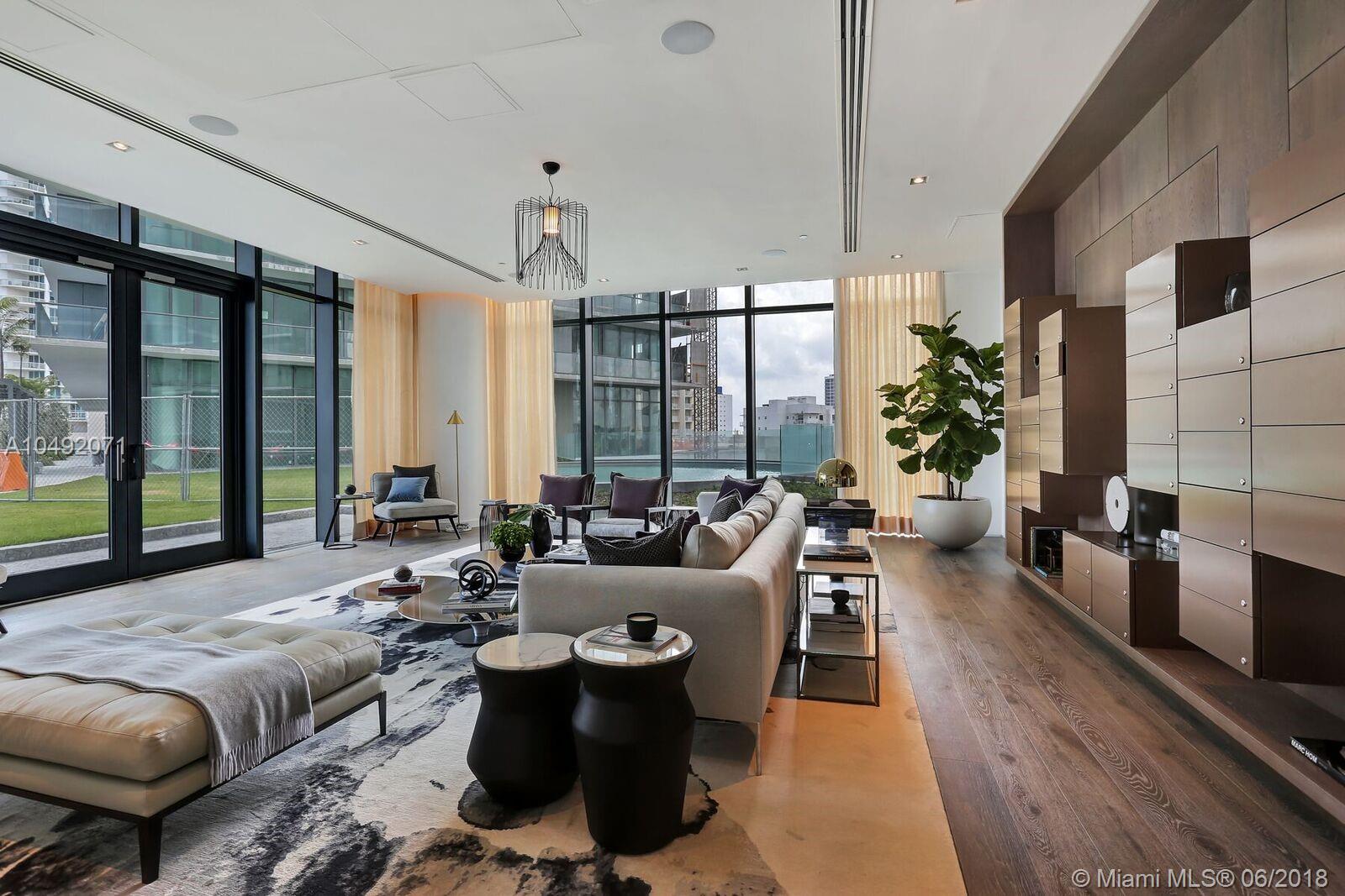 PARAISO BAY CONDO - Residential Lease