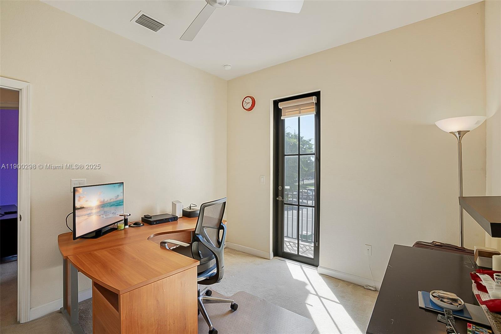 SILVER PALM EAST SEC THRE - Residential