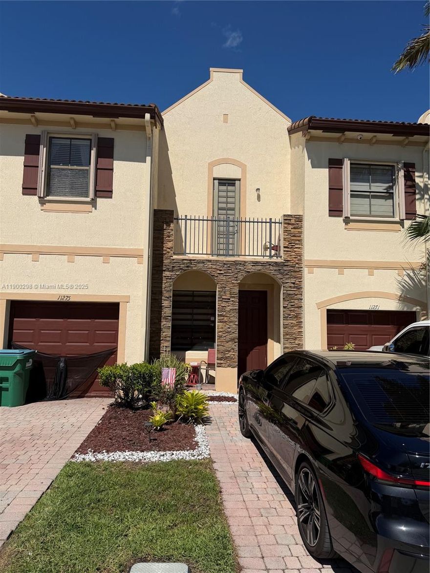 Experience modern living at its best in this beautifully maintained 3-bedroom, 2.5 bath townhouse located in the sought-after Silver Palm East community. This spacious home offers over 1,700 sq ft of elegant living space featuring an open-concept layout, a gourmet kitchen with stainless steel appliances, and a bright dining area perfect for entertaining. The primary suite includes a large walk-in closet and spa-inspired bath.
Enjoy private outdoor space, a one-car garage, and access to resort-style amenities including a clubhouse, fitness center, pool, and playground. Conveniently located near top-rated schools, shopping, dining, and major highways for easy commuting.
Perfect for buyers seeking comfort, style, and value in one of Homestead’s most desirable neighborhoods.