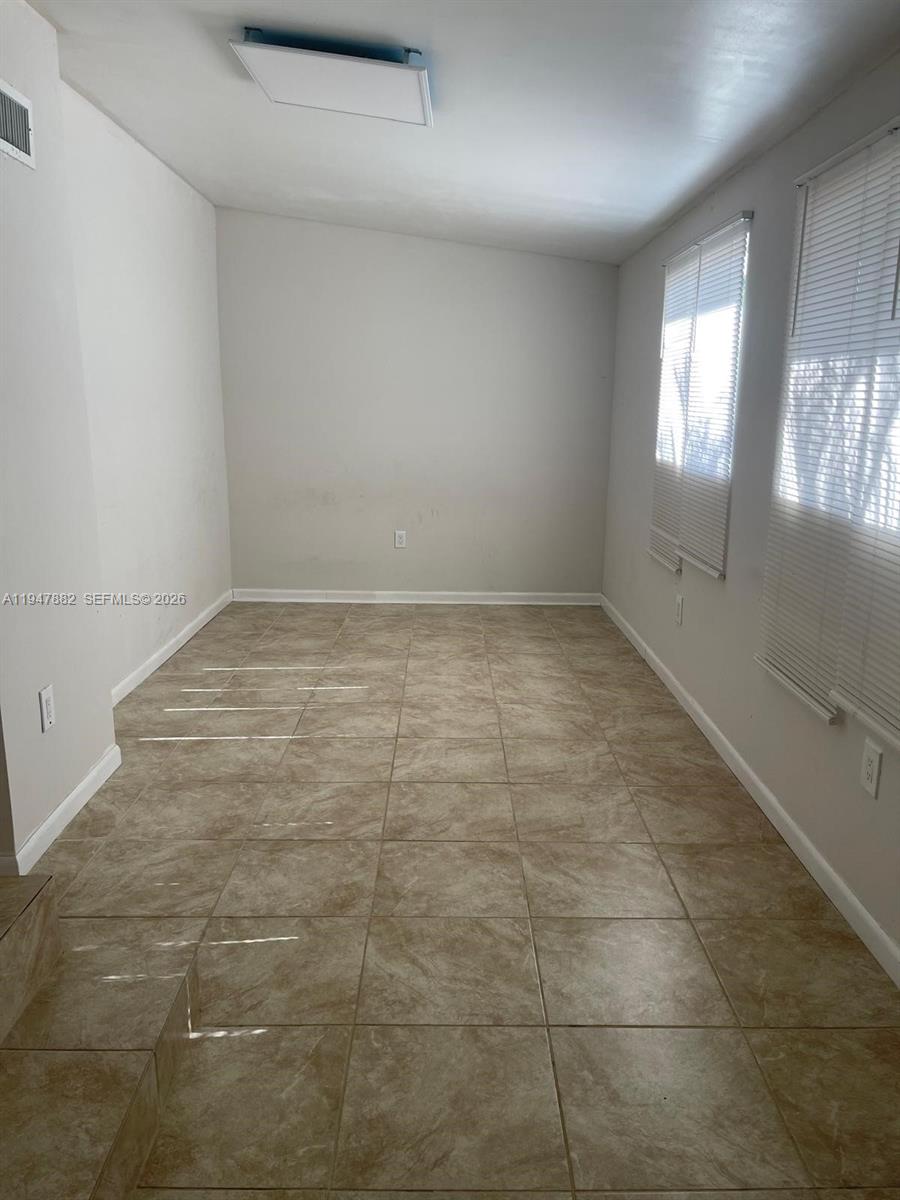 University Lakes community - Residential