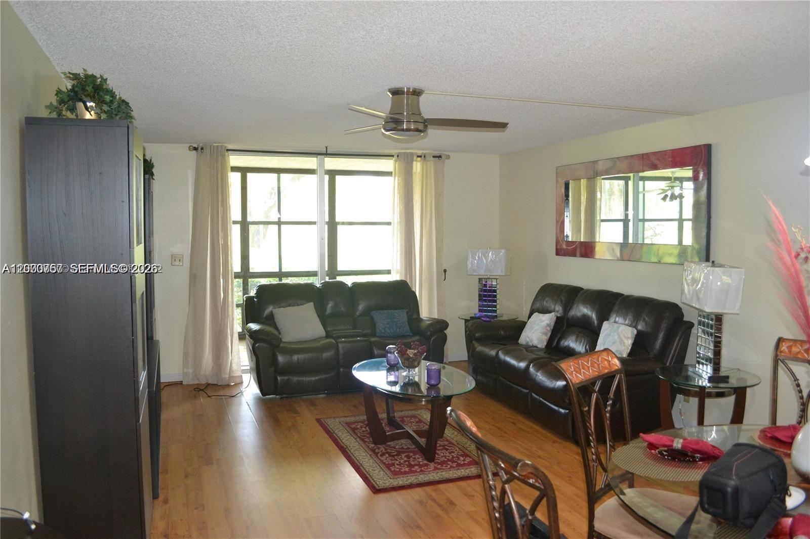 PALM LAKES CONDO - Residential Lease