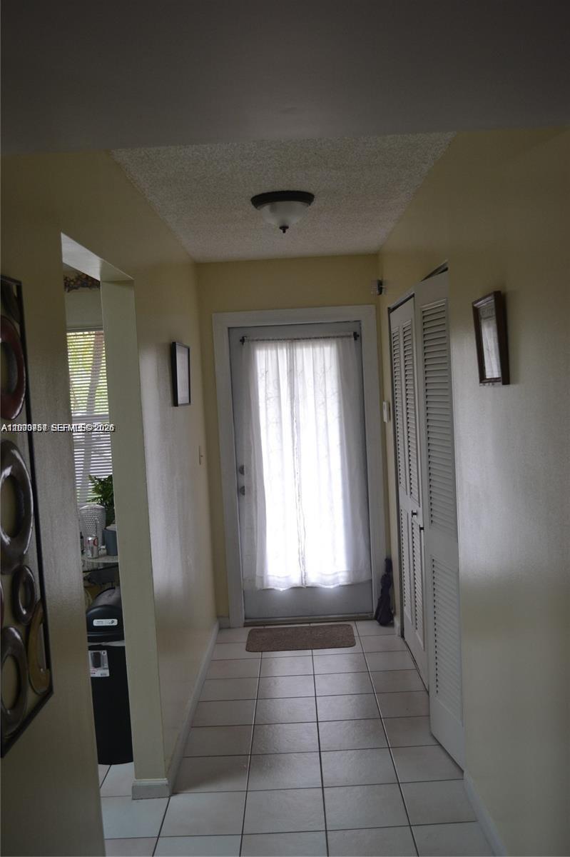 PALM LAKES CONDO - Residential Lease