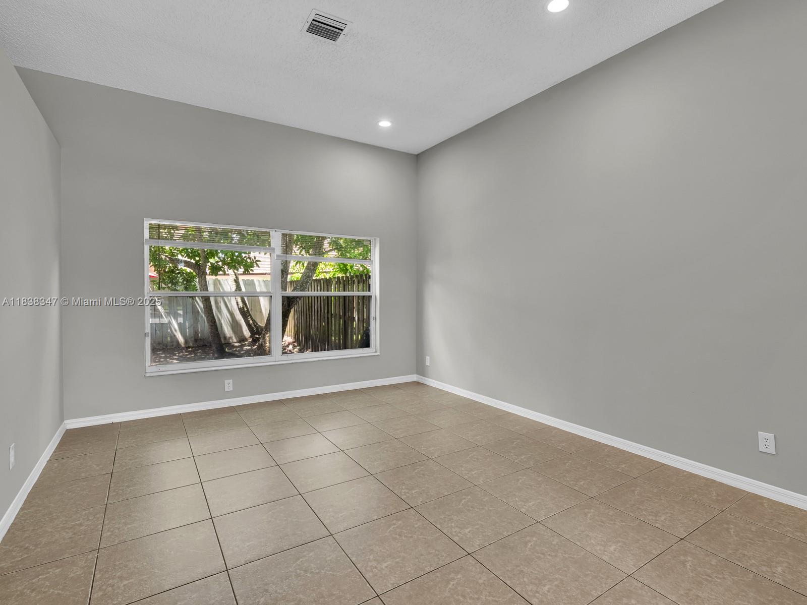 SILVER LAKES AT PEMBROKE - Residential