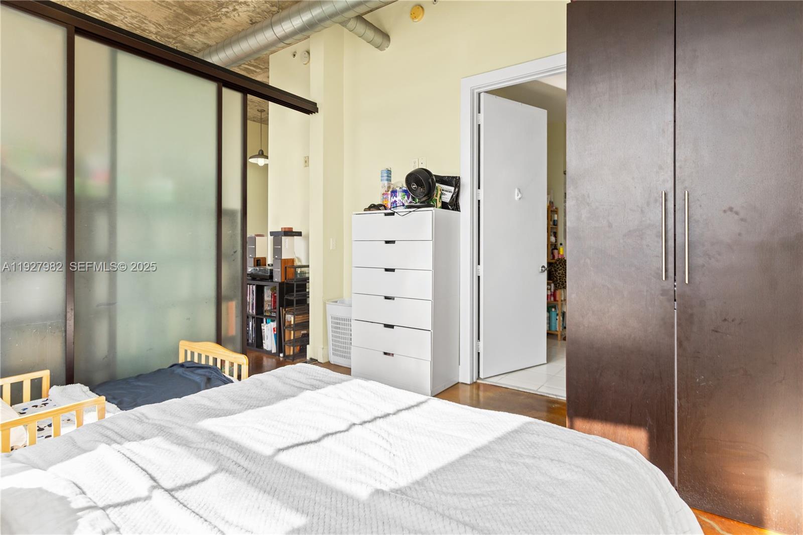 SKYLOFTS CONDO - Residential