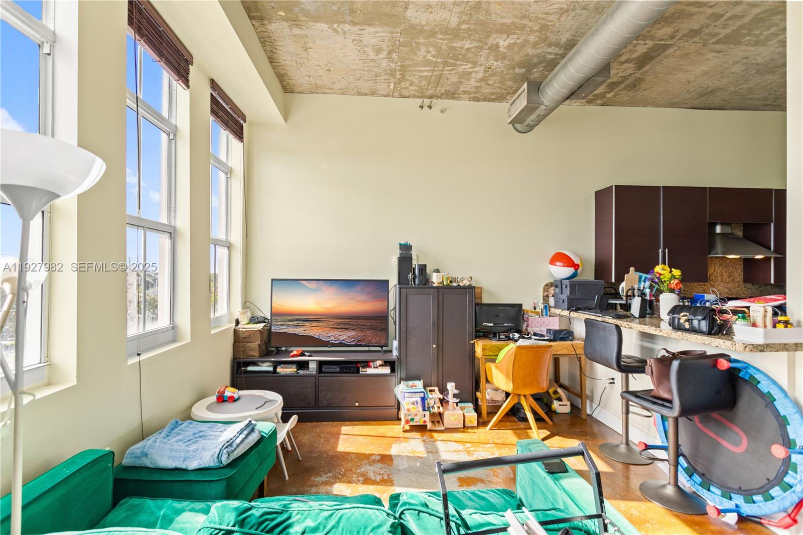 SKYLOFTS CONDO - Residential