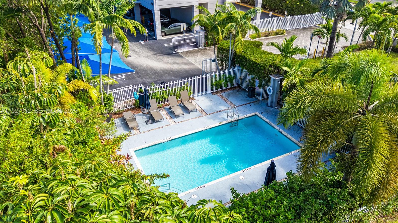 SKYLOFTS CONDO - Residential