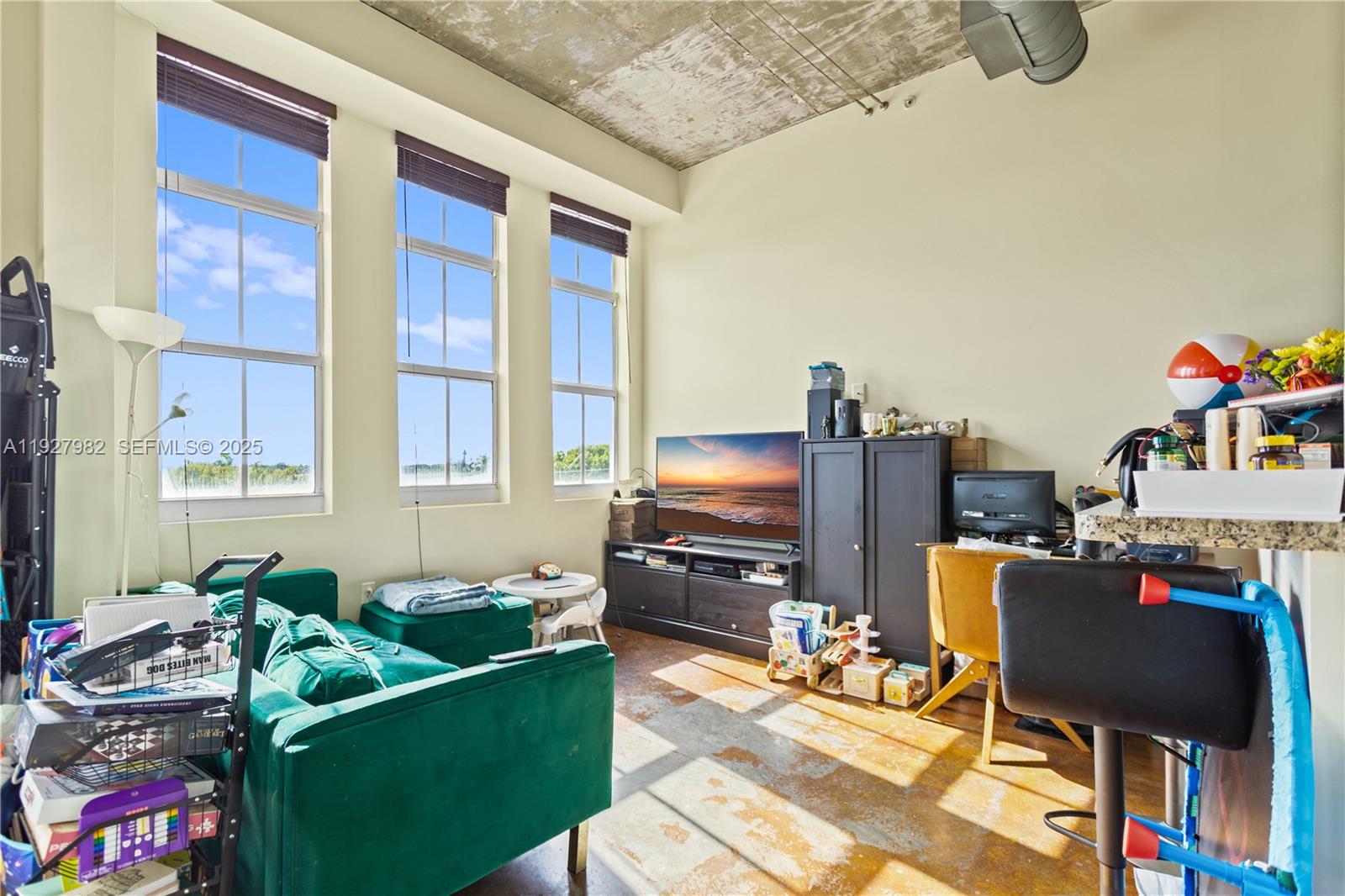 SKYLOFTS CONDO - Residential