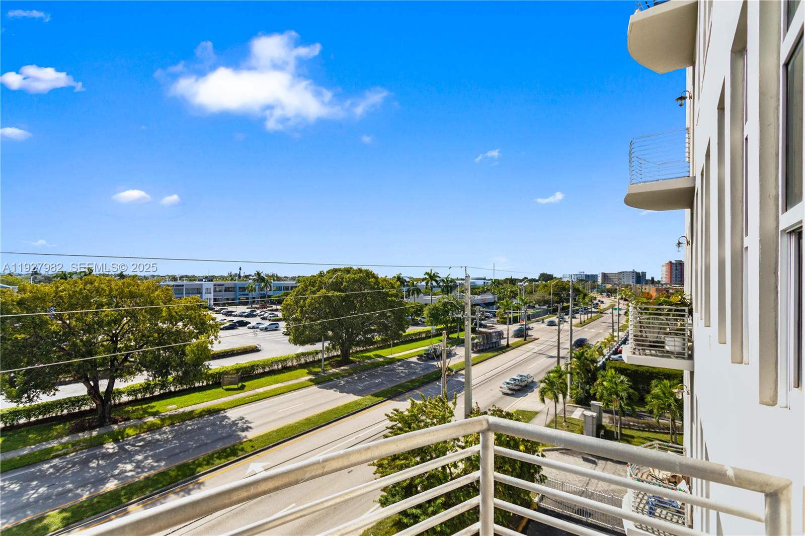 SKYLOFTS CONDO - Residential