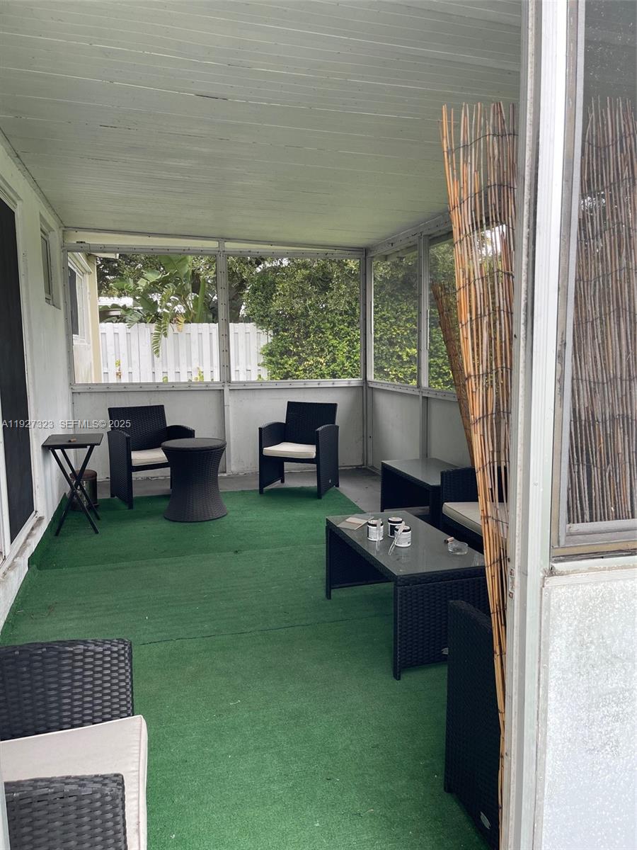 BROWARD HEIGHTS - Residential Lease