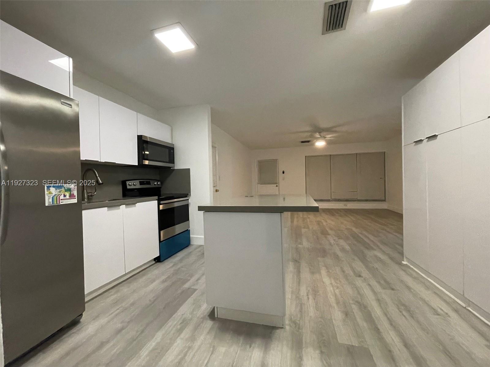 BROWARD HEIGHTS - Residential Lease