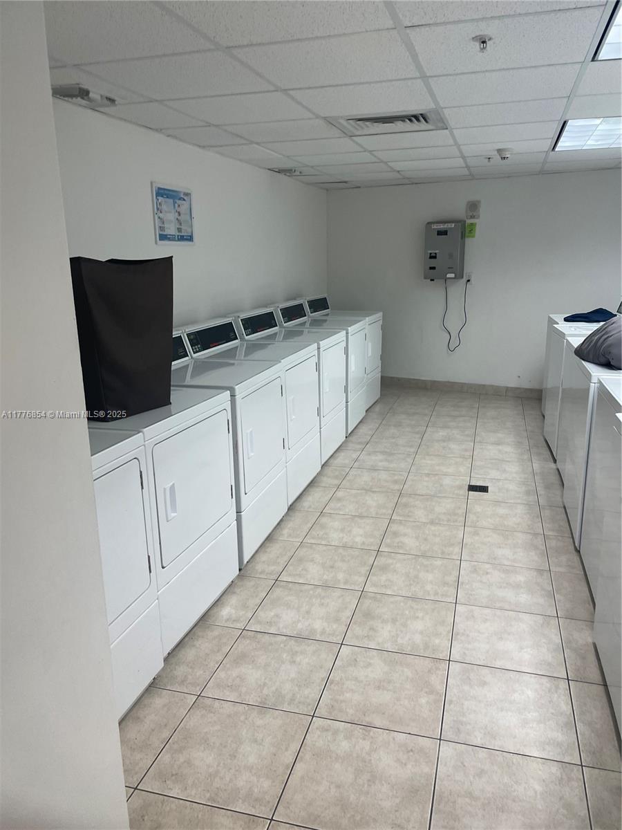 ENCLAVE AT CROWN PARK CON - Residential