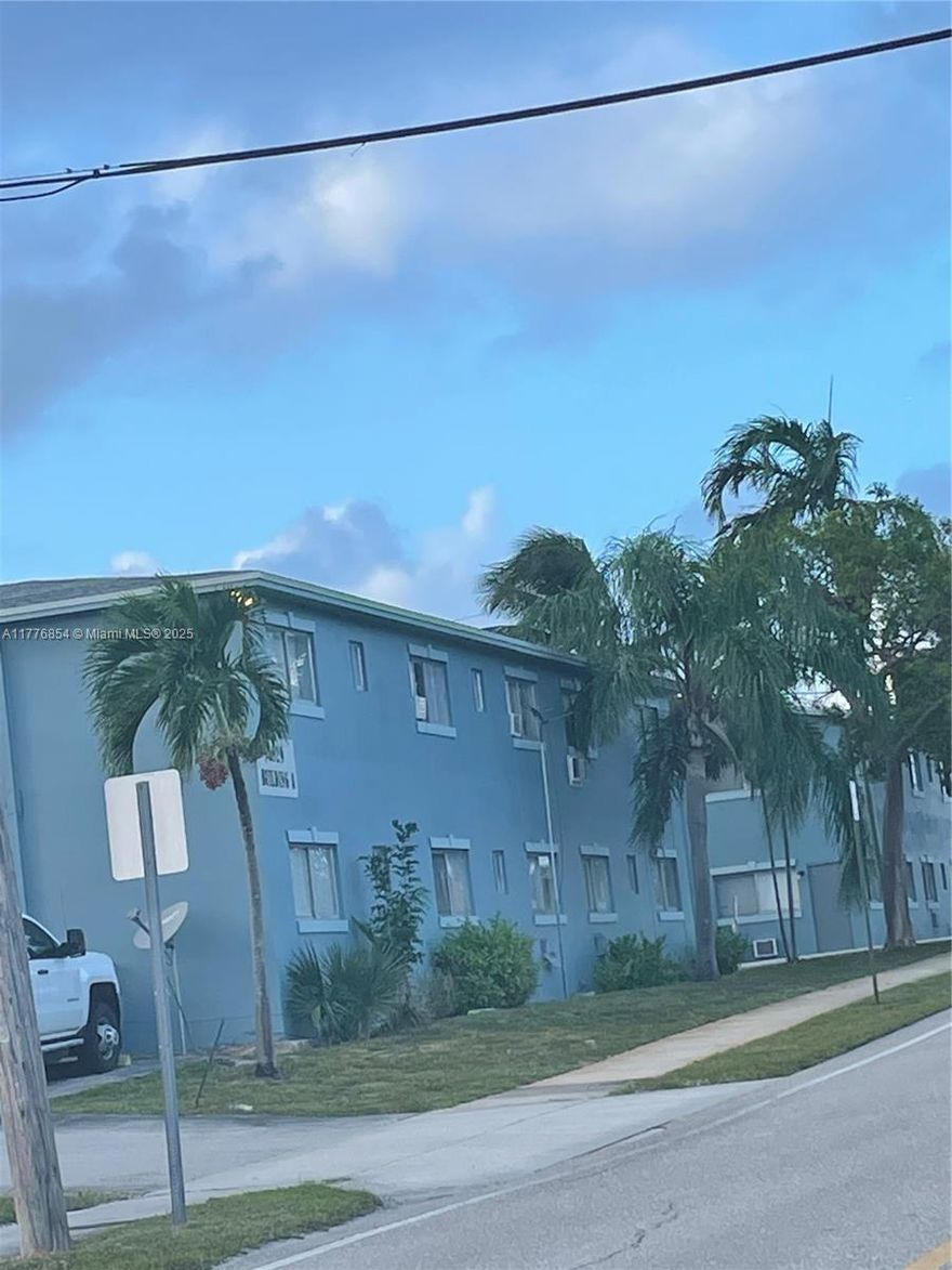 Quiet corner unit on first floor with Street view Tile floors and new water heater . The Building includes pool laundry room and one  assigned parking space
Investors welcome 
East of a 95 close to the beach
