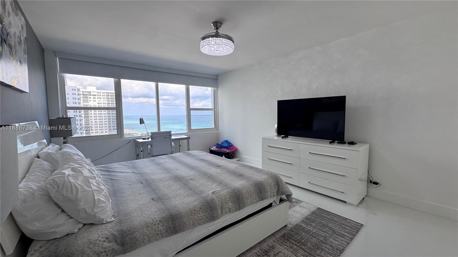 ALEXANDER TOWERS CONDO - Residential Lease