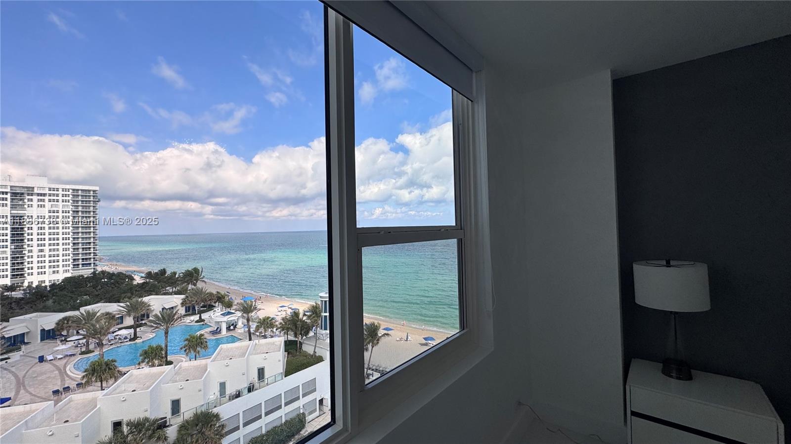 ALEXANDER TOWERS CONDO - Residential Lease