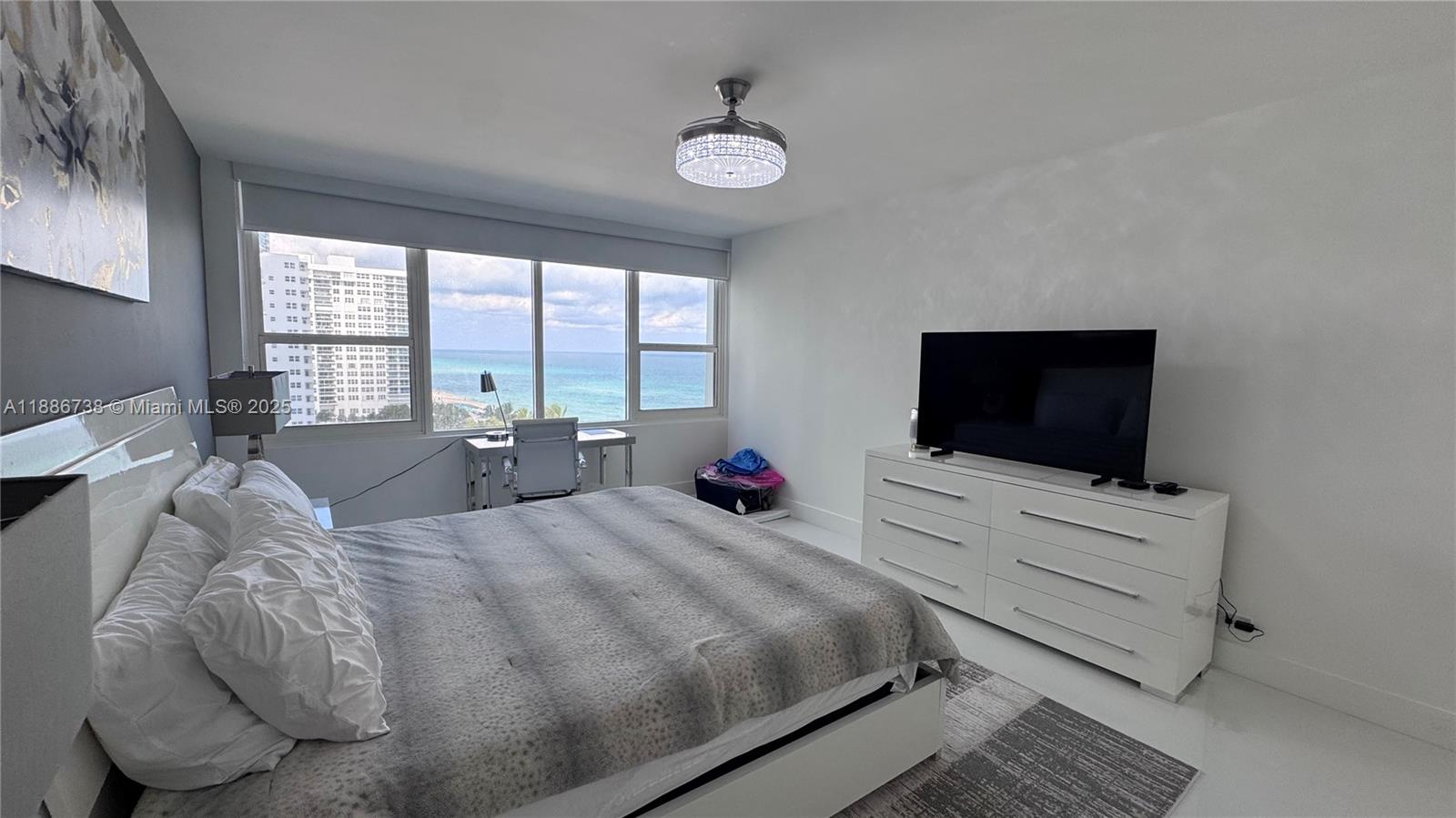 ALEXANDER TOWERS CONDO - Residential Lease