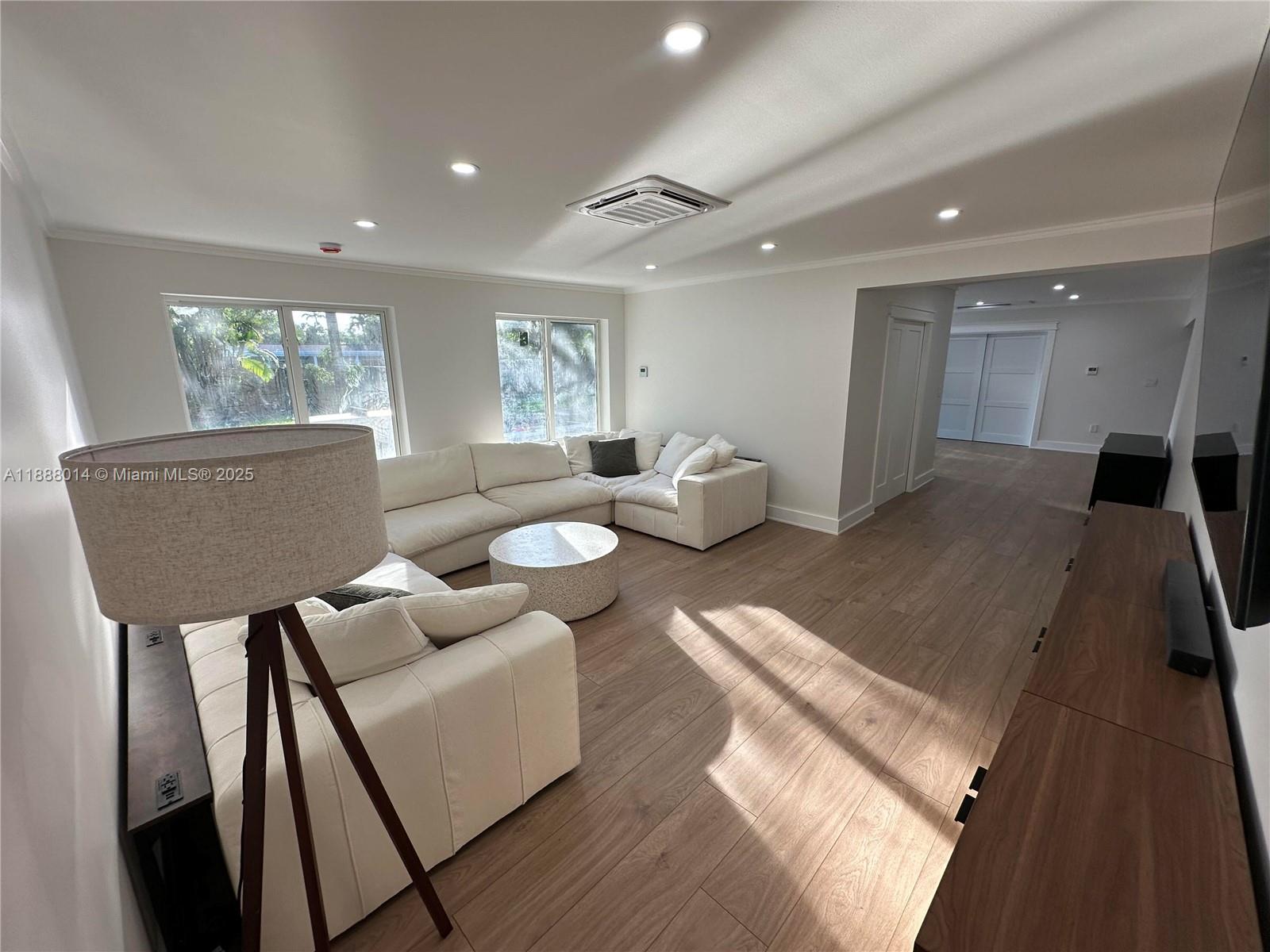 SOUTHWOOD - Residential