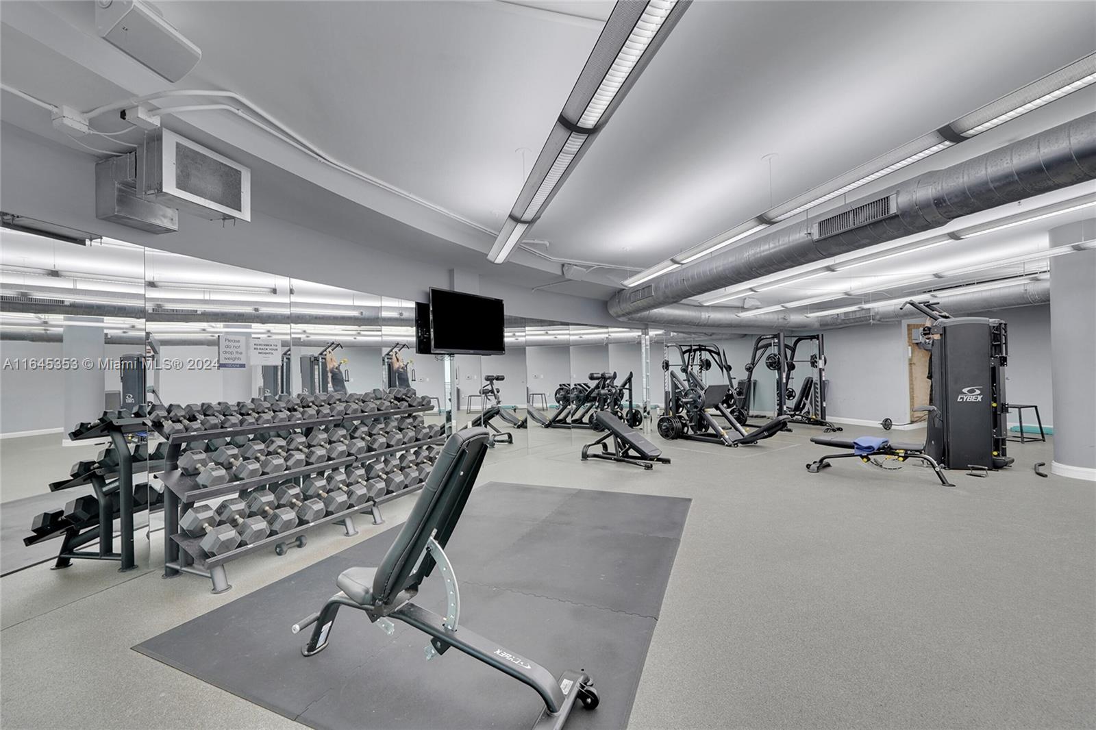 VIZCAYNE SOUTH CONDO - Residential Lease