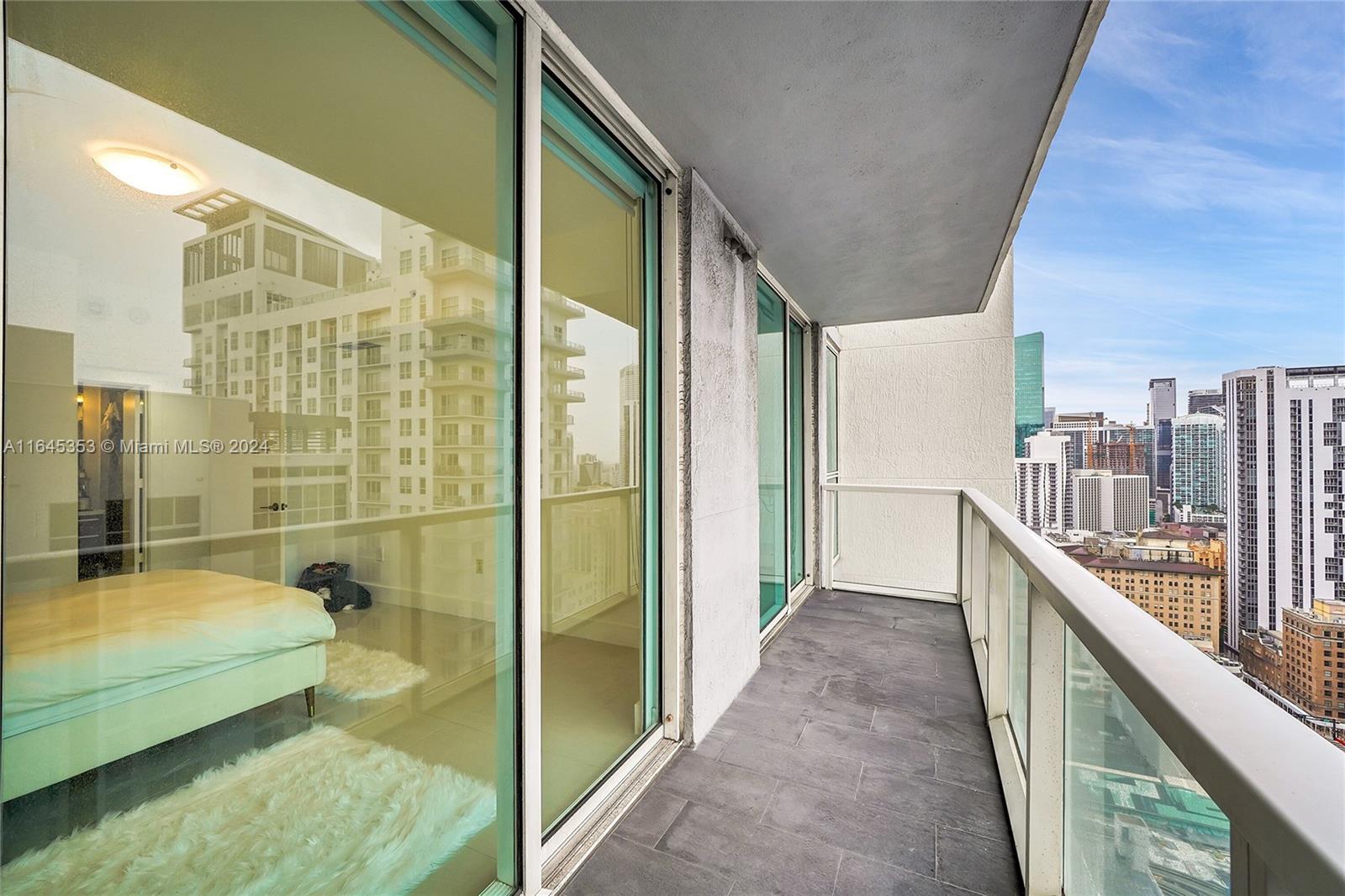 VIZCAYNE SOUTH CONDO - Residential Lease