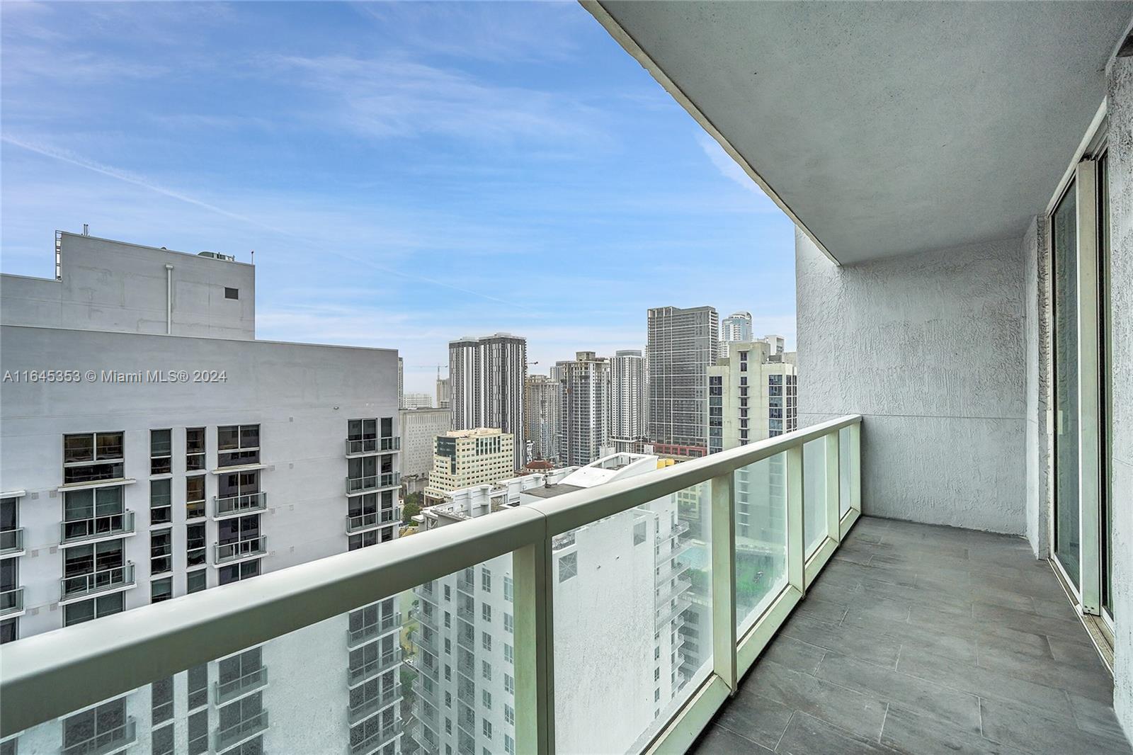 VIZCAYNE SOUTH CONDO - Residential Lease