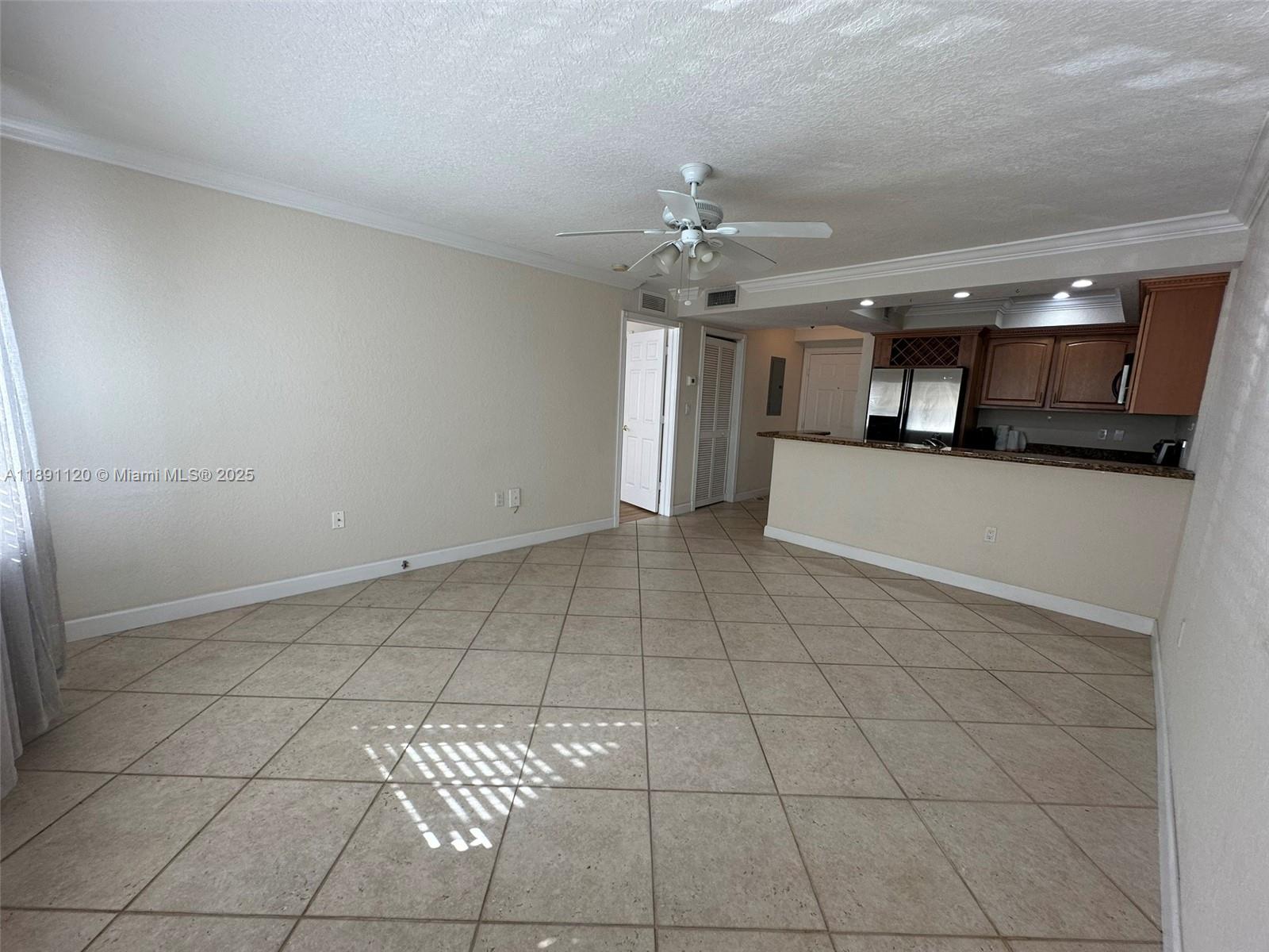 PINE CREST VILLAGE II AT - Residential Lease