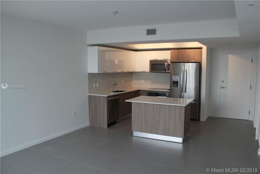 READY TO MOVE IN!.JUST PAINTED! 1 bed/1 bath on the 11th floor. Washer & dryer inside the unit, New appliances, custom made closets. Beautiful and golf/pool view. Located in Downtown Doral, walking distance to restaurants, Doral's City Hall, Miami International Airport. Basic cable and internet included. Lots of high end amenities, pool, gym, children's playroom, party lounge, conference, sauna & massage rooms, valet parking , much more.