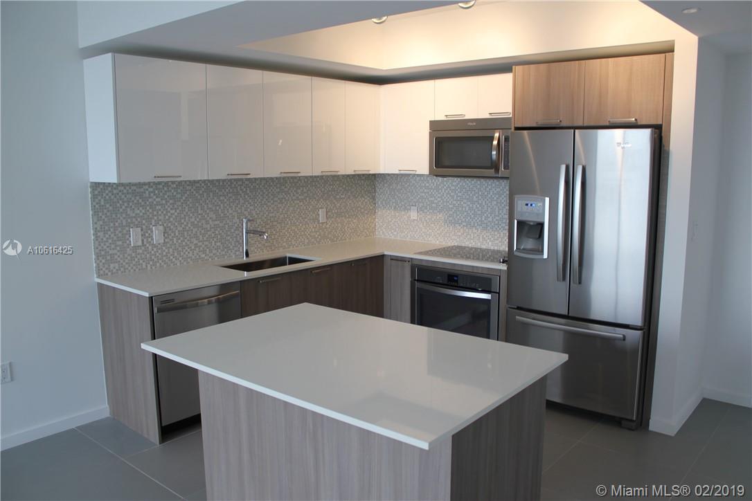 5252 PASEO CONDOMINIUM - Residential Lease