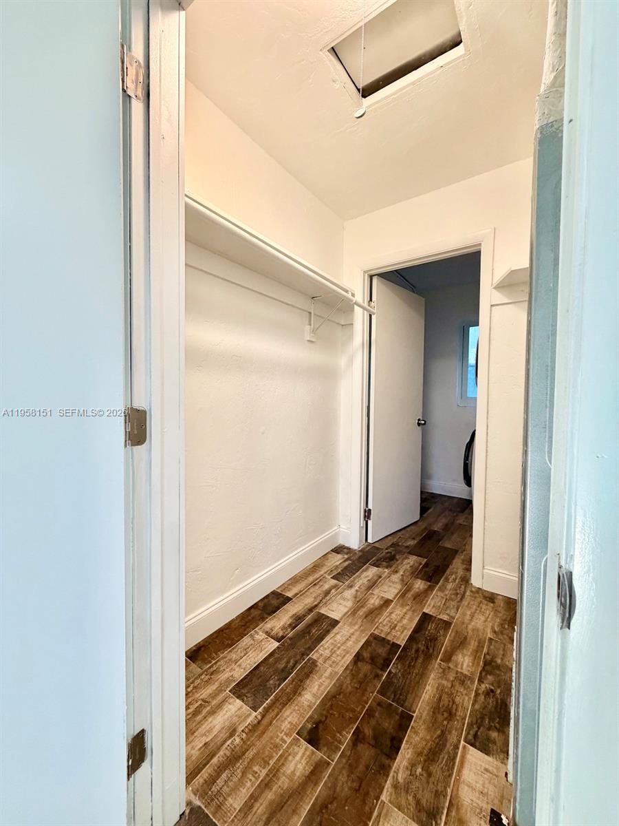 LAWRENCE EST LAND COS SUB - Residential Lease