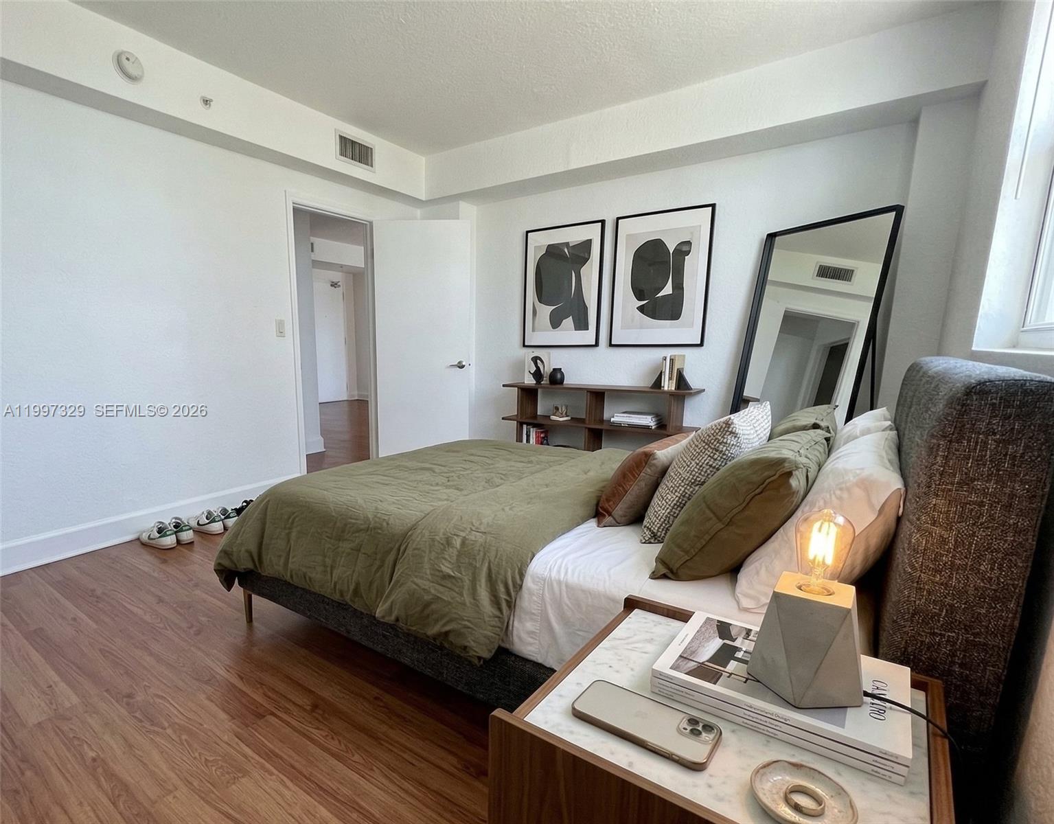 TREASURES ON THE BAY II C - Residential Lease