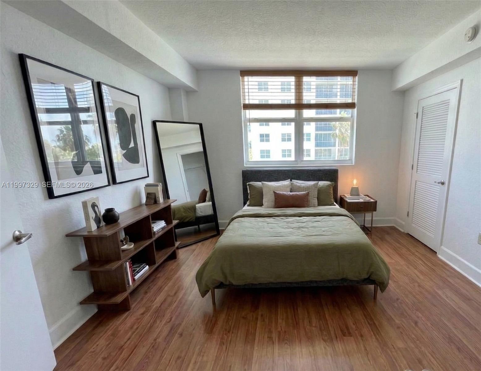 TREASURES ON THE BAY II C - Residential Lease