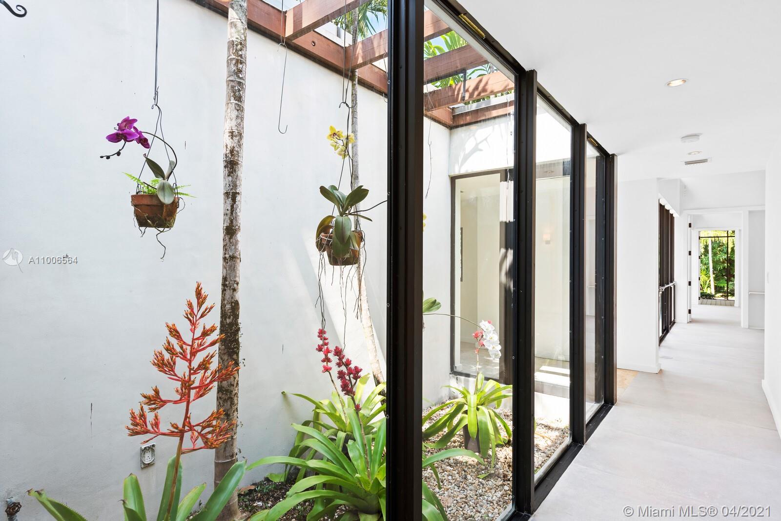 THE JUSTISON & FRANTZ - Residential