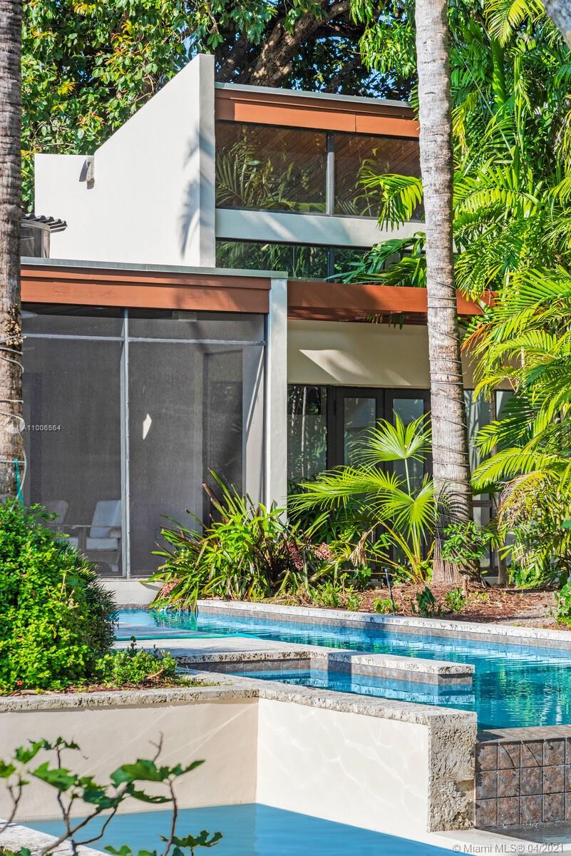 THE JUSTISON & FRANTZ - Residential