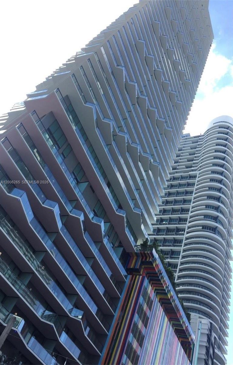 1300 S Miami Ave 2009