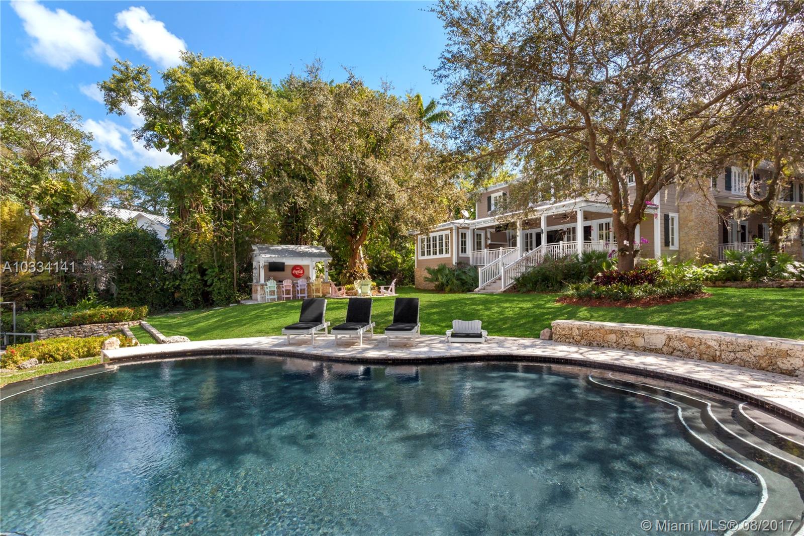 HAMMOCK LAKE PARK - Residential