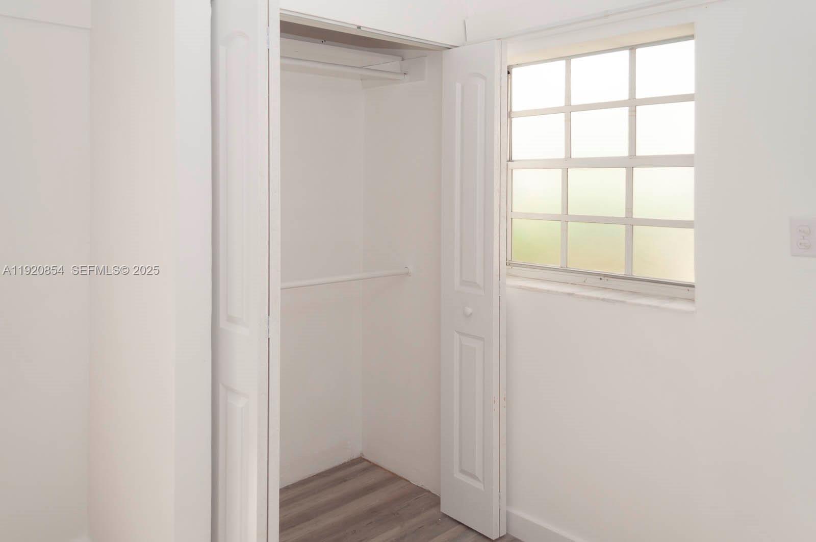 CORAL VILLAS REV - Residential Lease