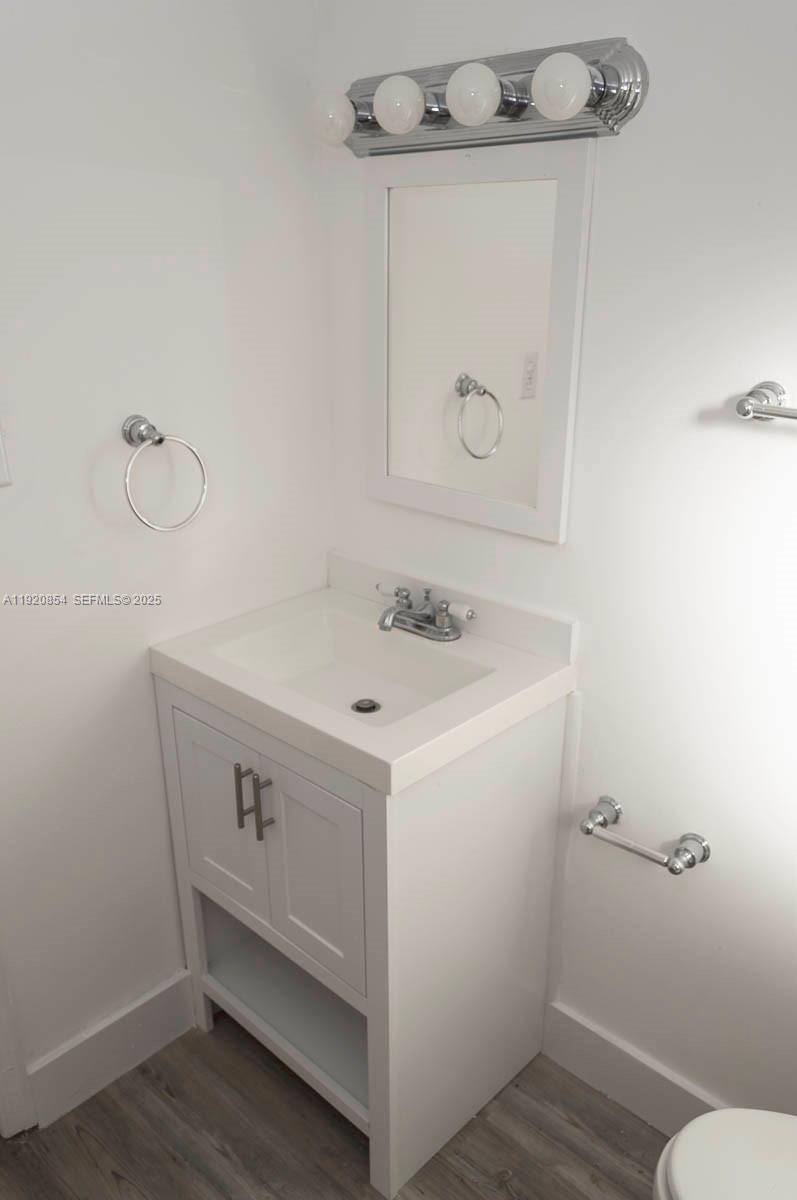 CORAL VILLAS REV - Residential Lease